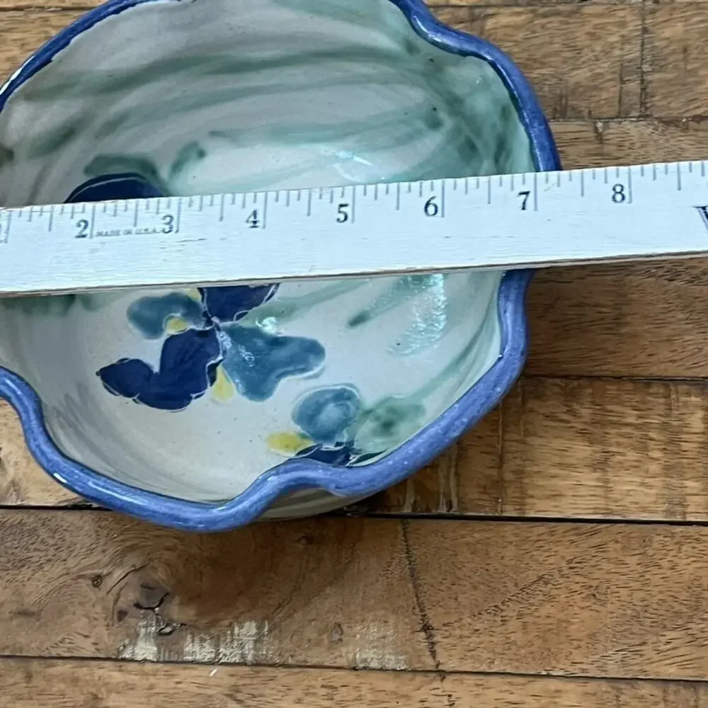 Studio Pottery Ceramic Bowl 7.25